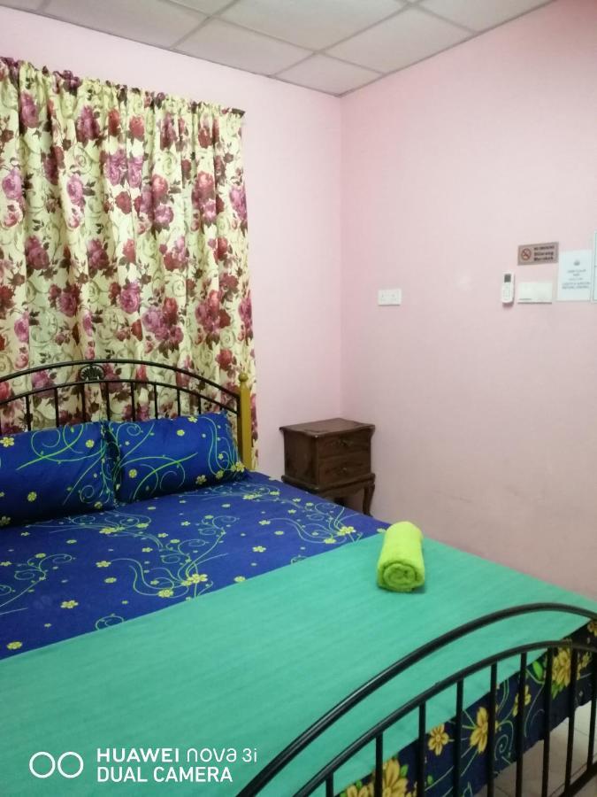 Layla Inn Batu Pahat Eksteriør bilde