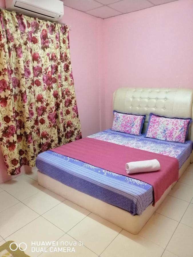 Layla Inn Batu Pahat Eksteriør bilde