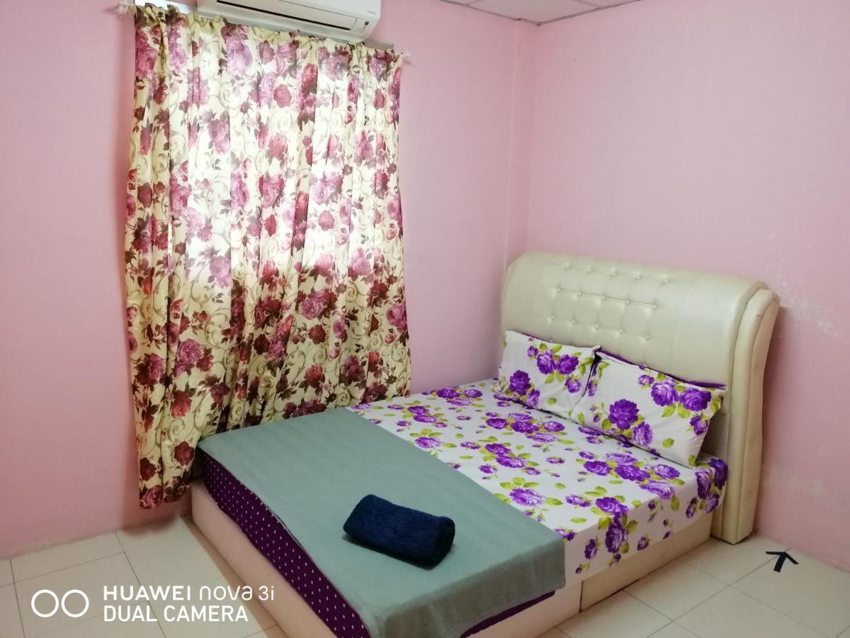 Layla Inn Batu Pahat Eksteriør bilde